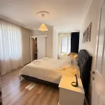 Seaview 2br 2ba In Lara Cliffs *