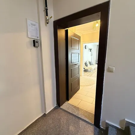 Seaview 2br 2ba In Lara Cliffs