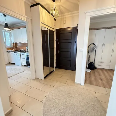Seaview 2br 2ba In Lara Cliffs 安塔利亚