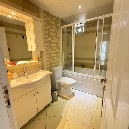 Seaview 2br 2ba In Lara Cliffs Apartament *