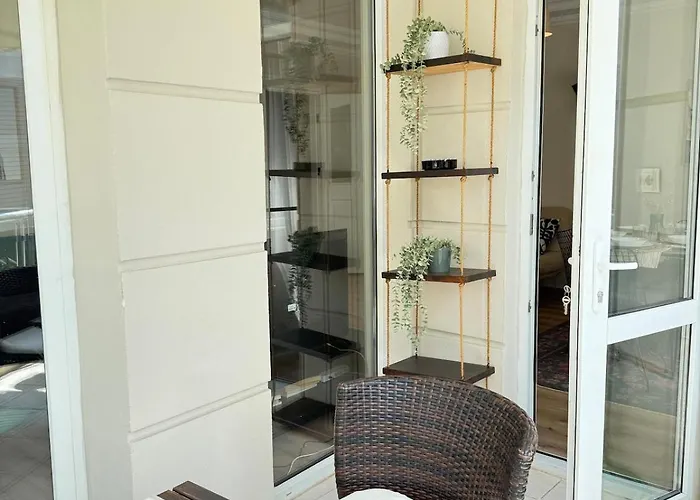 Seaview 2br 2ba In Lara Cliffs * أنطاليا