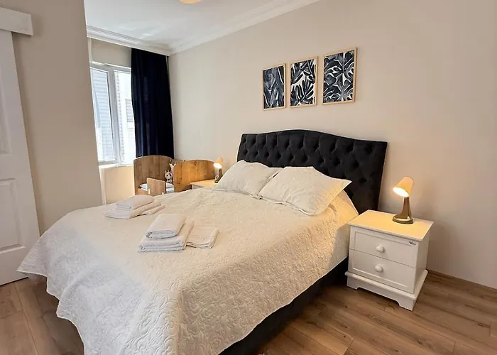 شقة Seaview 2br 2ba In Lara Cliffs