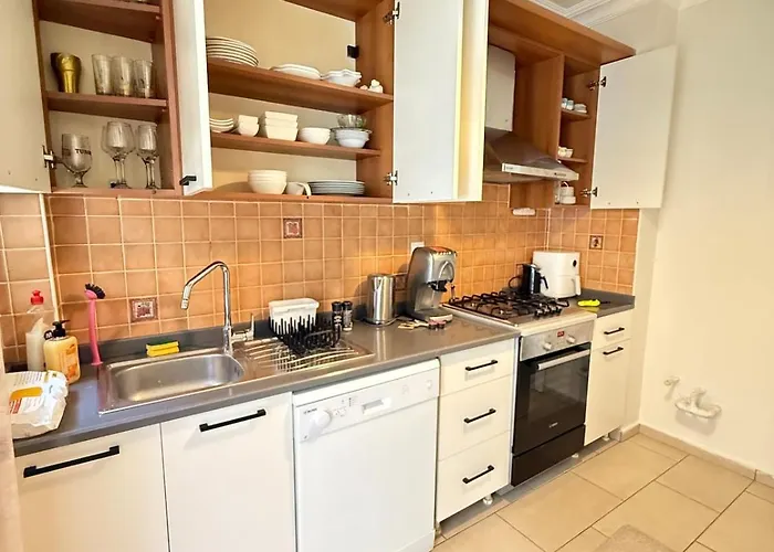 شقة Seaview 2br 2ba In Lara Cliffs أنطاليا