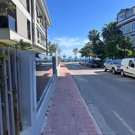 Seaview 2br 2ba In Lara Cliffs