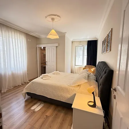 Seaview 2br 2ba In Lara Cliffs *